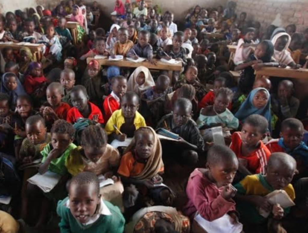 Top 10 Countries With Poor Education System - School Drillers