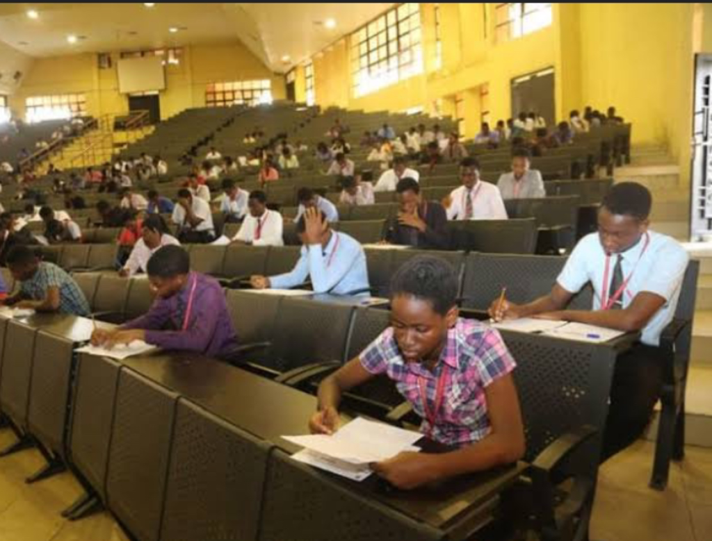 top-20-useless-courses-to-study-in-nigeria-school-drillers